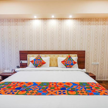 העיר בנגלור Fabhotel Grand Falcon מראה חיצוני תמונה