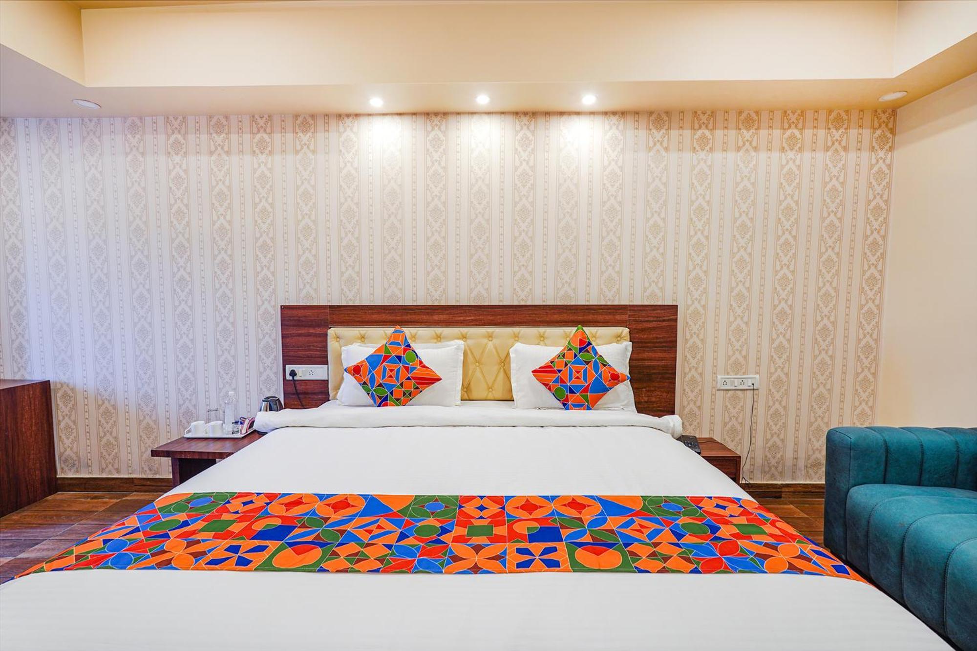 העיר בנגלור Fabhotel Grand Falcon מראה חיצוני תמונה