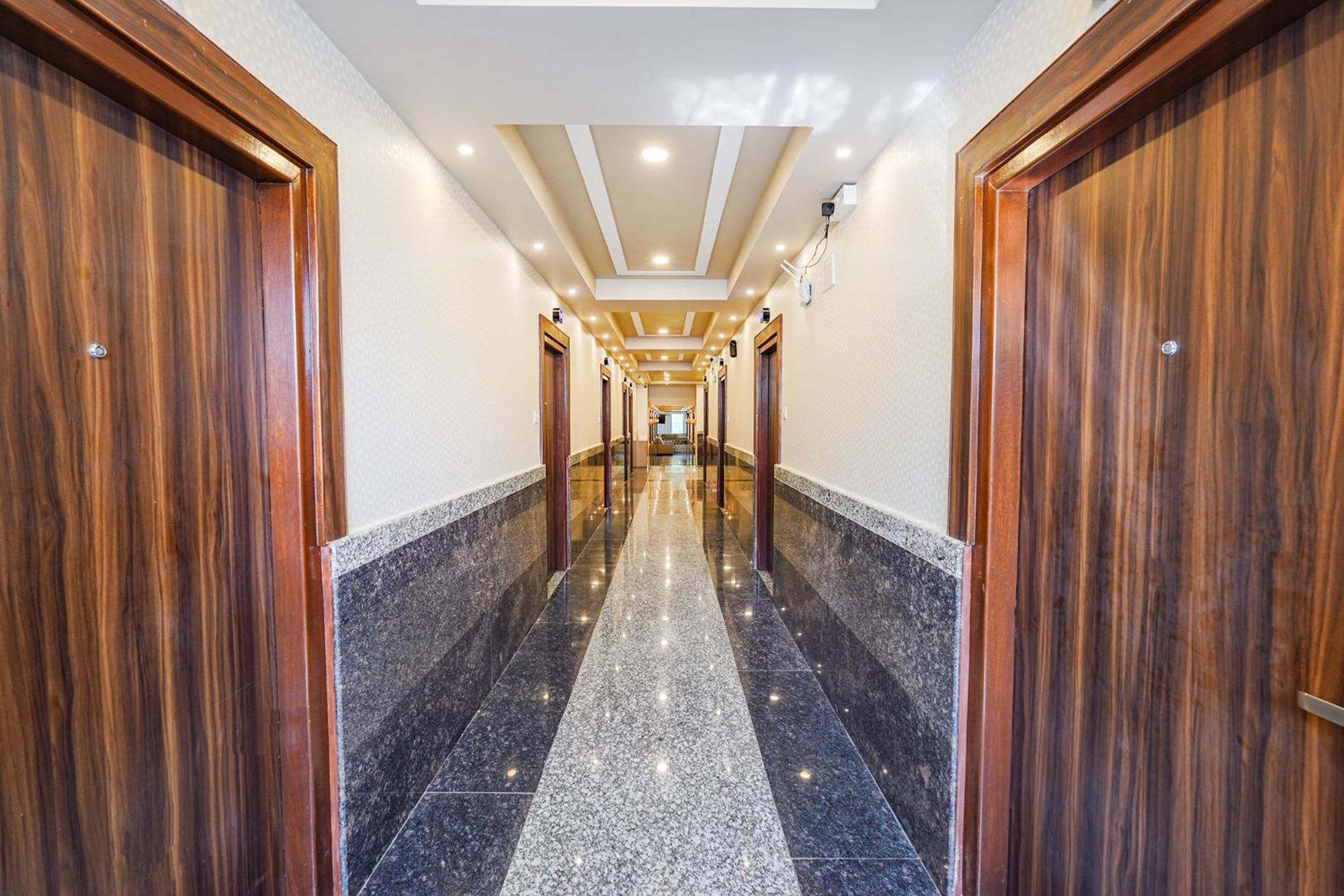 העיר בנגלור Fabhotel Grand Falcon מראה חיצוני תמונה